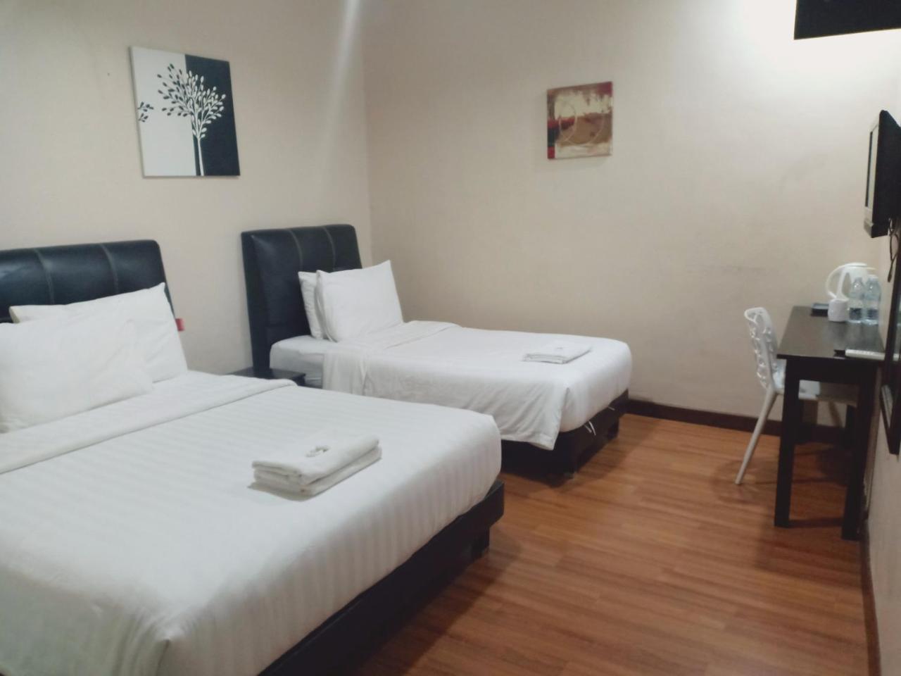 Hotel Seri Pauh George Town Zewnętrze zdjęcie